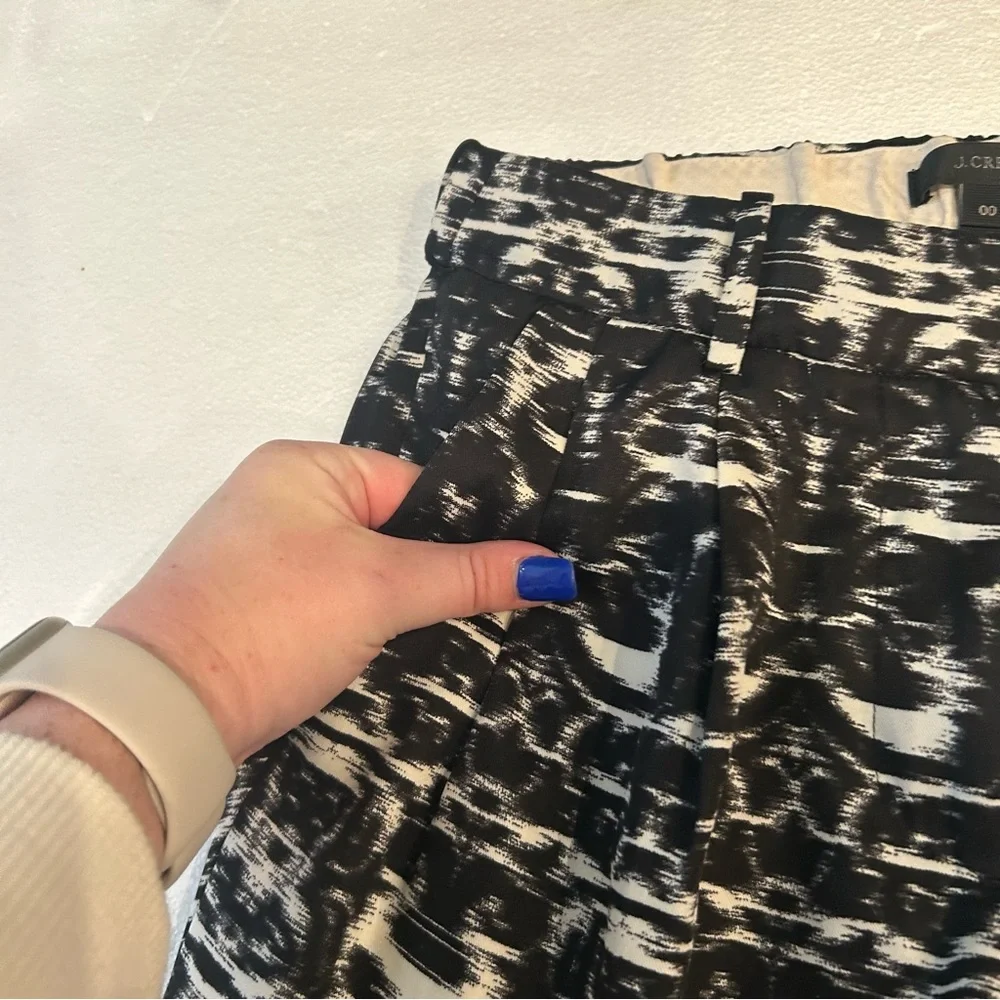 J. Crew crew blurred